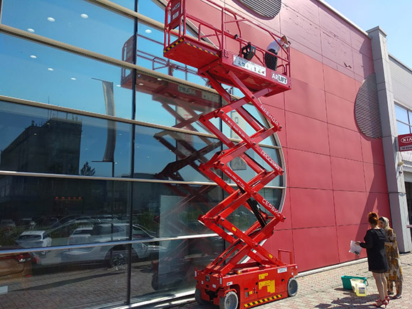 фото ножничных подъемников