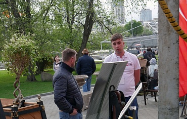 Выставка в Екатеринбурге "Дерево+Дом. Коттедж. Дача"